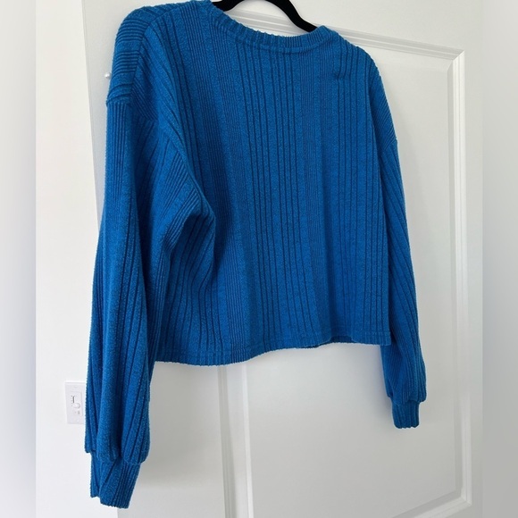 Shein Solid Ribbed Beaded‎ T-shirt, Elegant Long Sleeve Blue Sweater - Picture 4 of 4